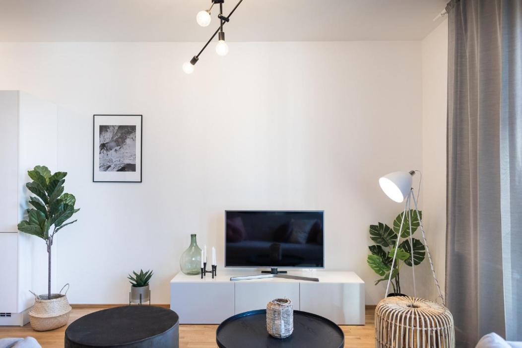 Appartamento Marina Island - Modern Riverside With Terrace