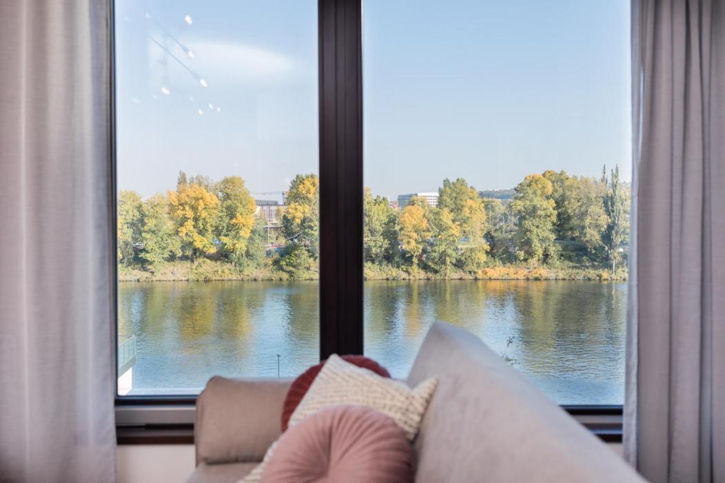 Appartamento Marina Island - Modern Riverside With Terrace *